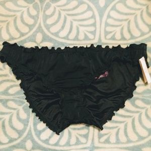 NWT Victoria's Secret Ruffle Cheek Bikini Bottom